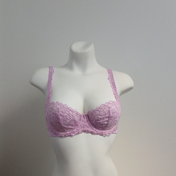 Victoria's Secret Lace Unlined Demi Bra in Lavender Feminine Sexy Girly - Picture 2 of 16